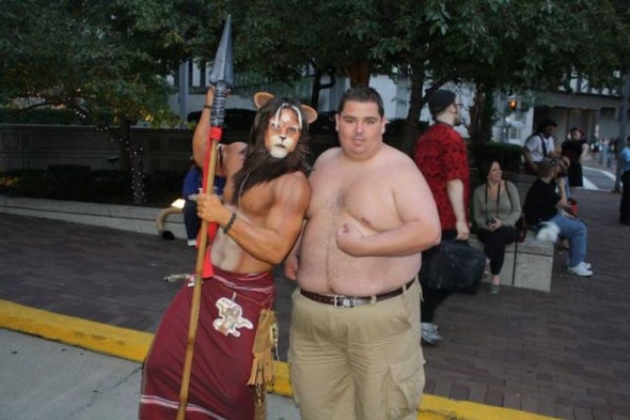Here&#39;s To The Normal People Who Went To The Pittsburgh Furry Convention And Took 342 Pictures