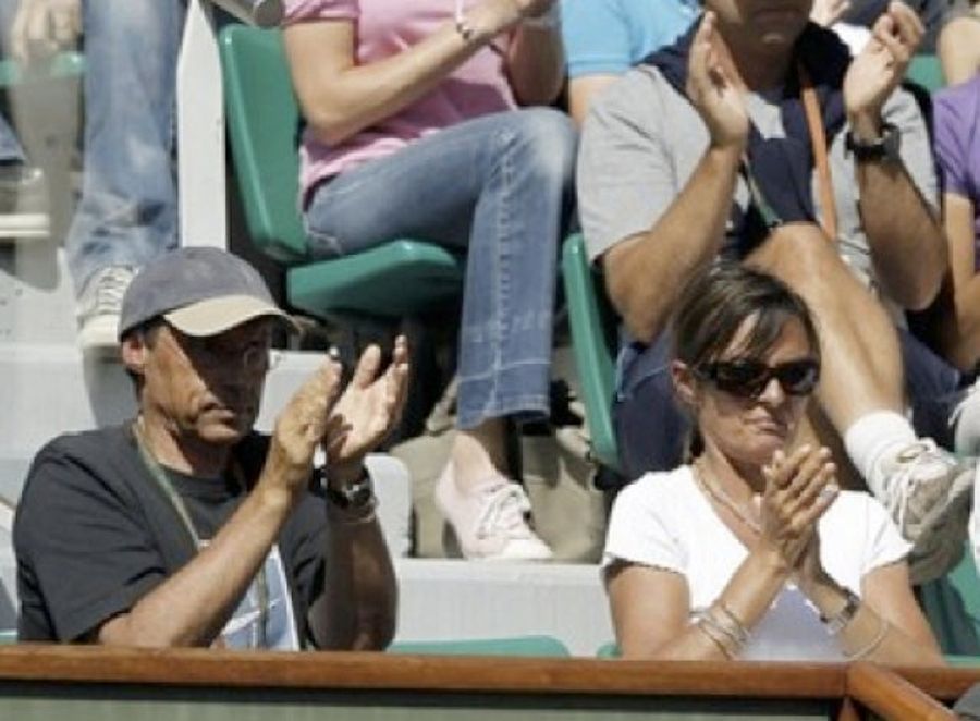 Tennis Player Mounts Victorious Comeback After Ejecting Her Parents From Wimbledon