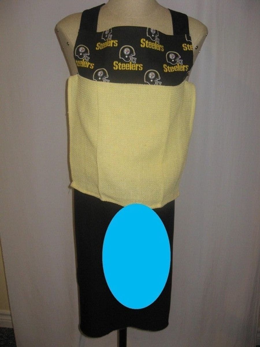 Happy Father's Day: Here's A Steelers Apron With An Attached Fake Penis