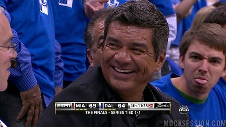 Mavericks Fan Sitting Behind George Lopez Speaks For All America