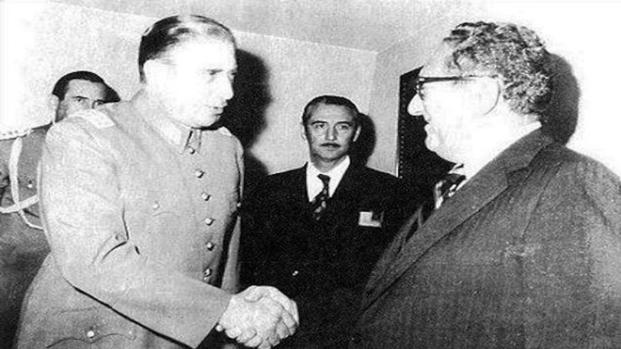 Chile To Investigate Pablo Neruda's Death; FIFA-Adviser Henry Kissinger To Investigate His Navel