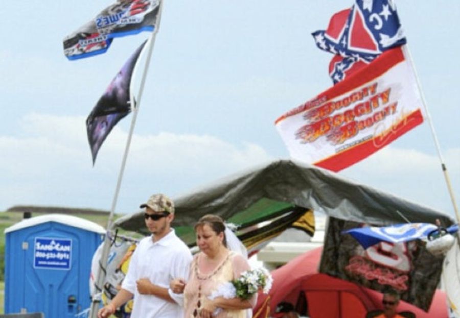 Your Royal Race Wedding/Coca-Cola 600 Open Thread