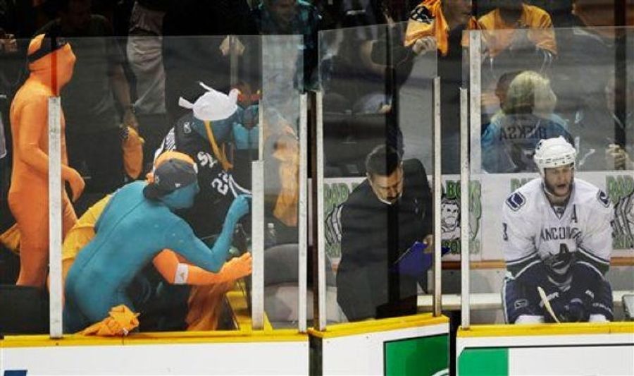 Your Canucks/Sharks Game Four Open Thread