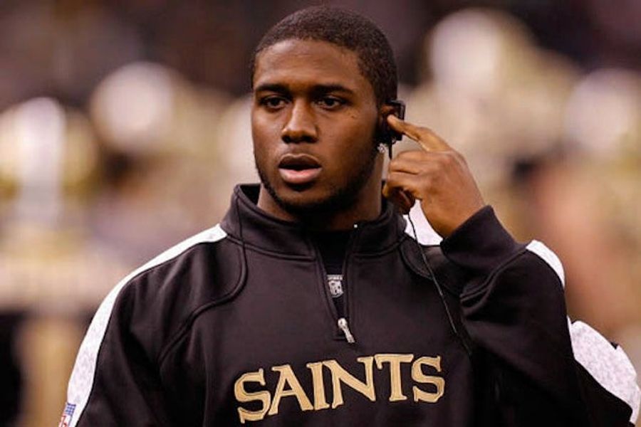 Reggie Bush Encourages You To "Think Before You Tweet"
