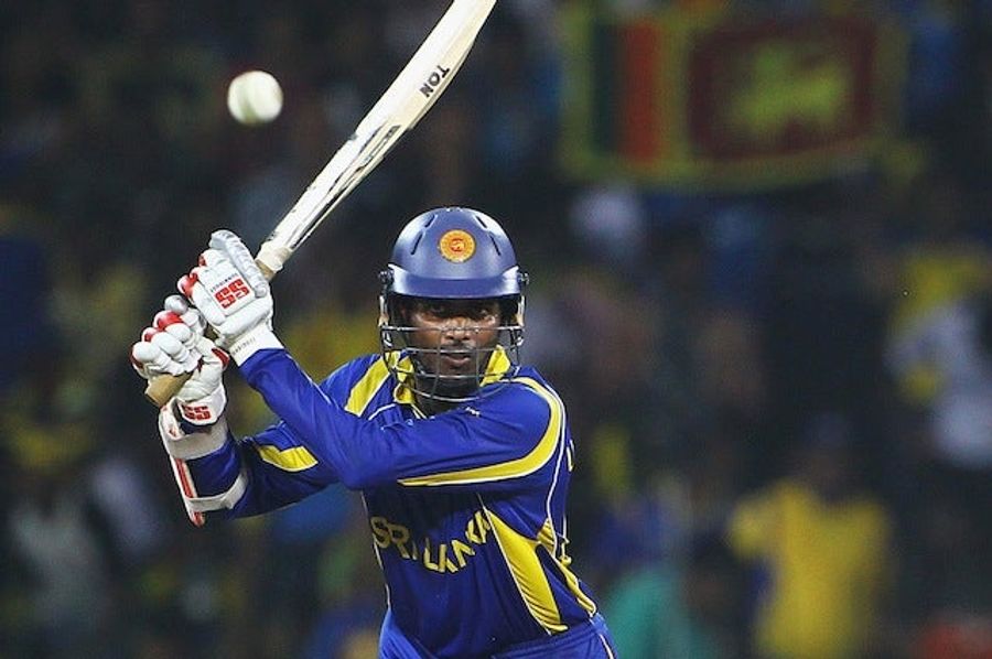 Listen To This Cricket Announcer Describe A Ball Heading Directly For His Face
