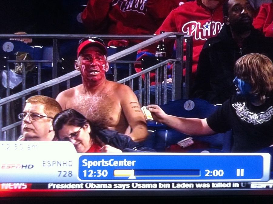 Snapshot Of America: A Scene From The Philadelphia Crowd
