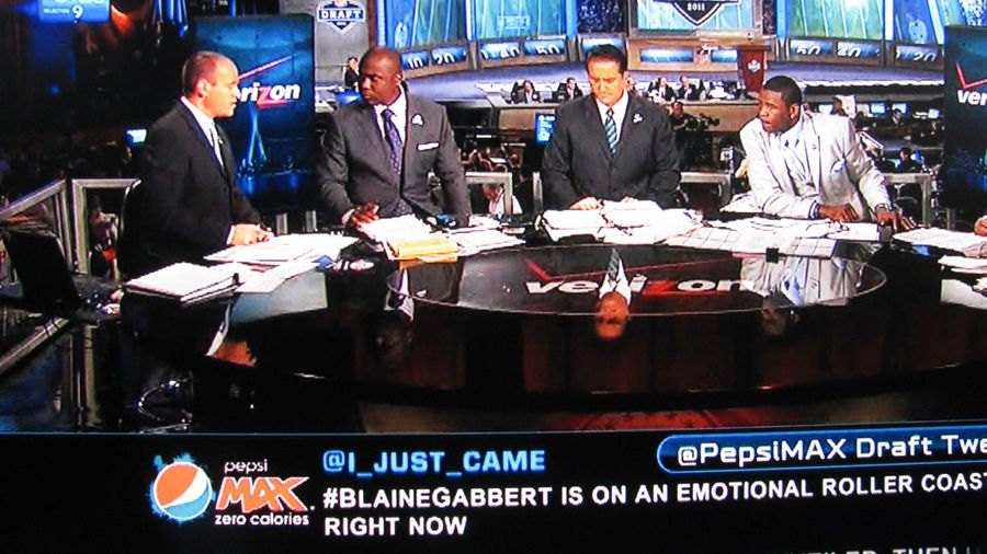 NFL Draft Pundit @I_Just_Came Bathes In, Retreats From The Spotlight