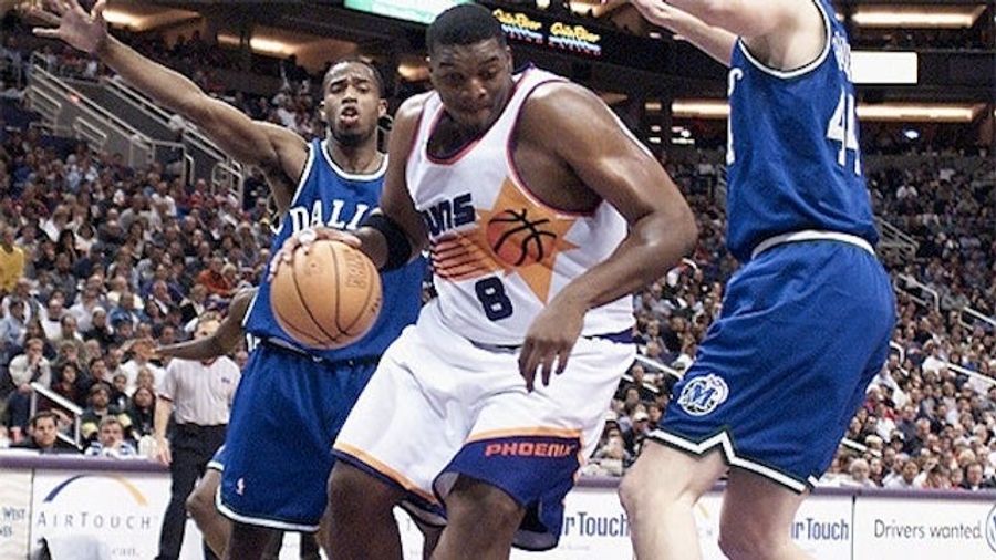 Police Somehow Find 6-Foot-9, 300-Pound Former NBA Player Who Allegedly Pistol-Whipped A Guy At A BBQ