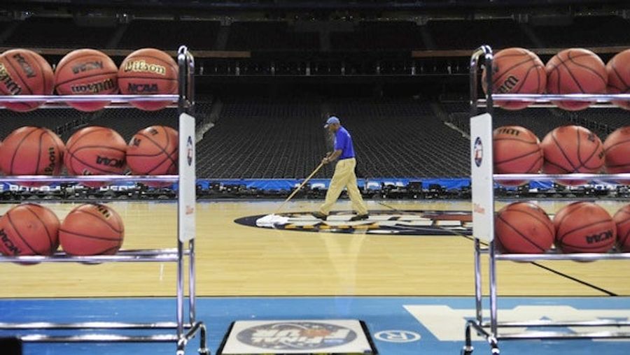 Your UConn-Butler NCAA Championship Open Thread