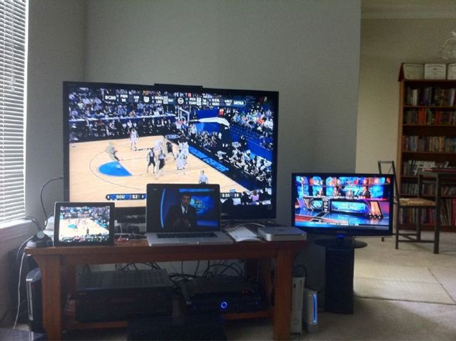 Today's Viewing Guide For March Madness: Office Tricks, Game Schedules, And Gus Johnson