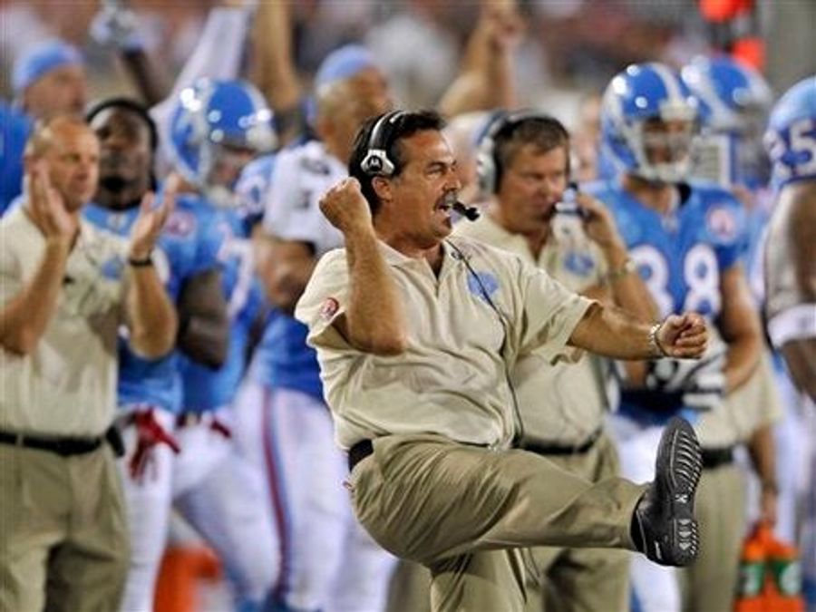 Titans Owner Bud Adams Didn&#39;t Seem To Know He Lost $8 Million In A Team/Coach Divorce