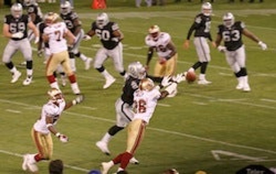 When The Ex-NFLer Fought The Struggling Writer Over $28