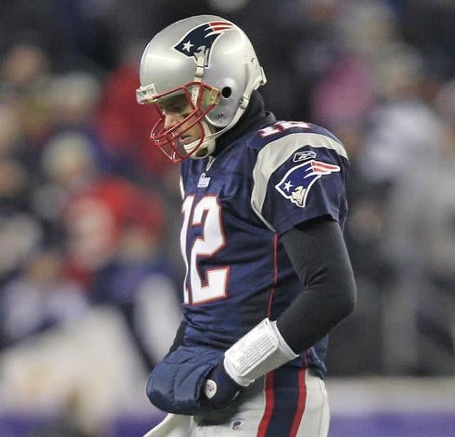 Tom Brady Didn't Sleep Well Last Night, On His Pile Of Money Next To A Supermodel