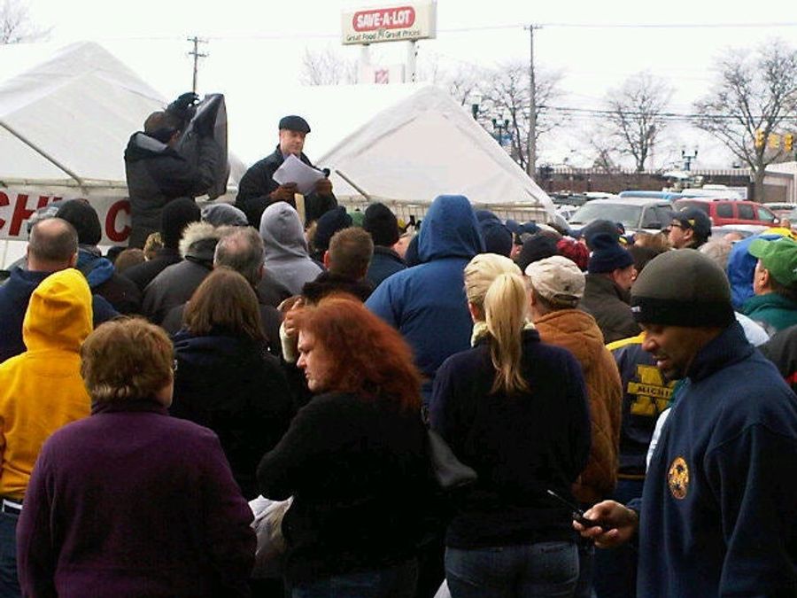 Here&#39;s A Photo From The &quot;Festive&quot; Rich Rod Tent Sale (With Updates!)