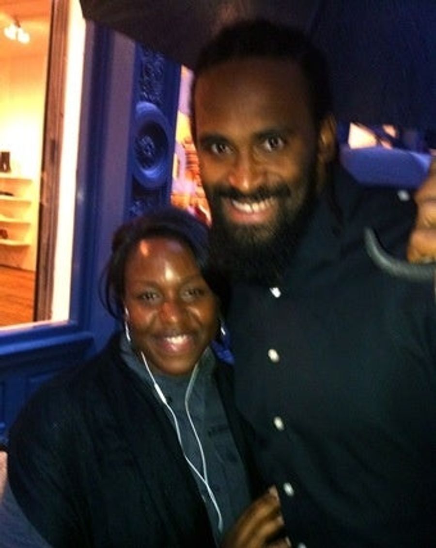 The Wonderful World Of Twitter Prostitutes, Starring Ronny Turiaf And Ms. Candy Deepthroat (UPDATE)