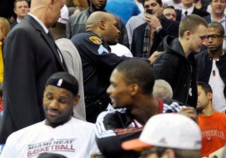 Heat Strokes, Game 20: In Which We&#39;re Reminded That LeBron Is Not A Dick