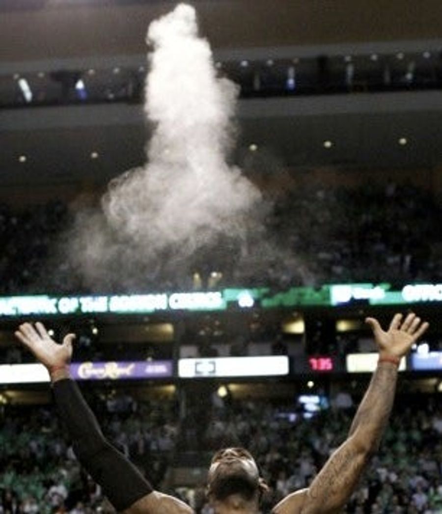 Heat Strokes, Game 19: The LeBrorschach