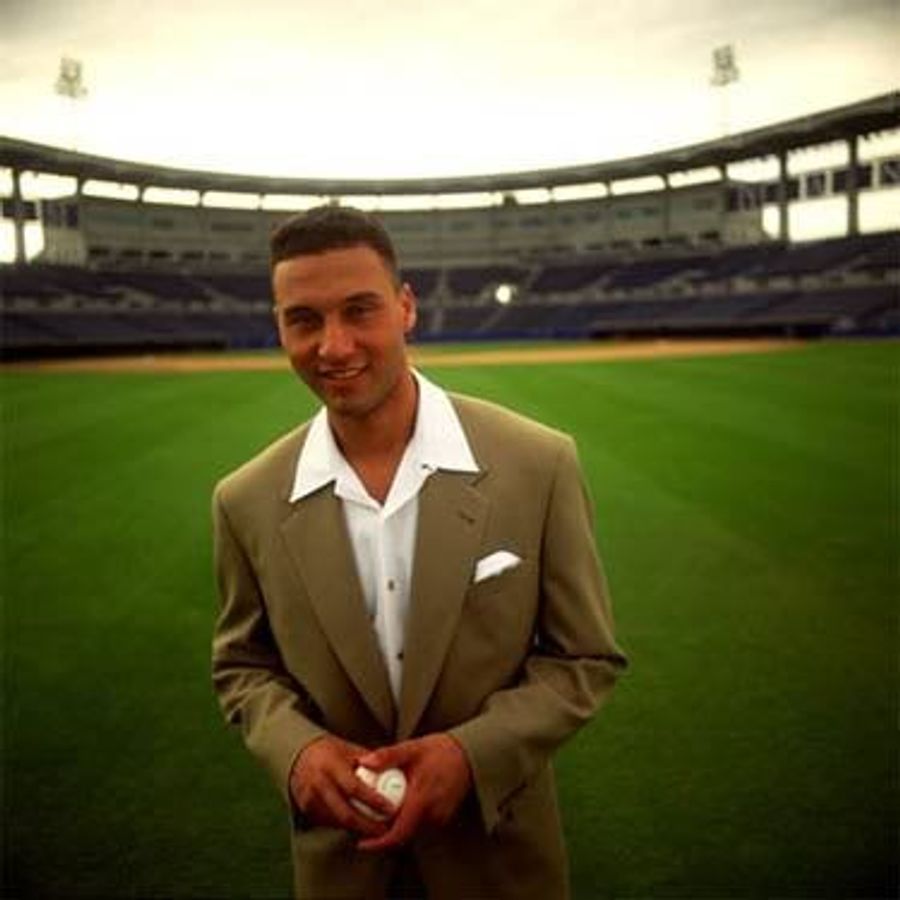 Derek Jeter Is Better Than Anyone Else At Overrating Derek Jeter