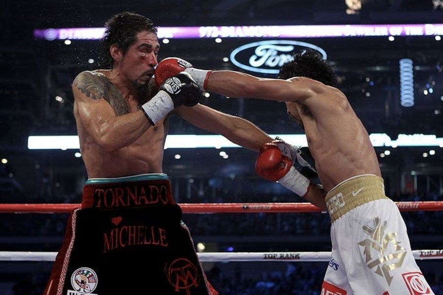 Jesus Walks Like A Cowboy: Manny Pacquiao Does Dallas