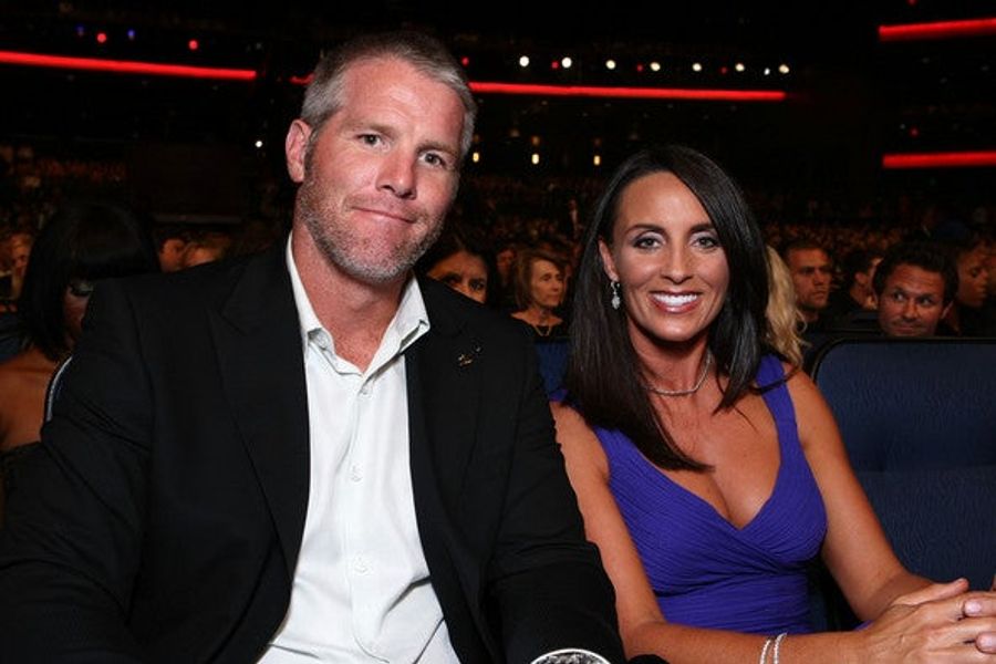 Deanna Favre Speaks: "I'm Handling This Through Faith"