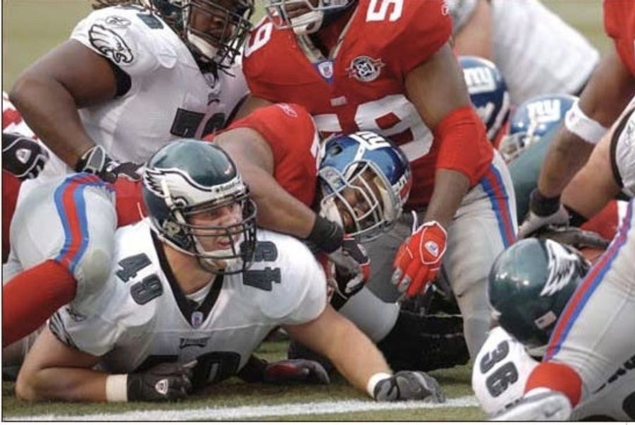 Jeff Garcia Pisses In Hand Towels, And The Art Of Breaking Thumbs In The Loose-Ball Pile