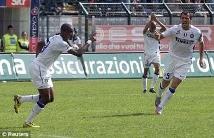 Samuel Eto'o Beats Stupid Italian Racists 1-0
