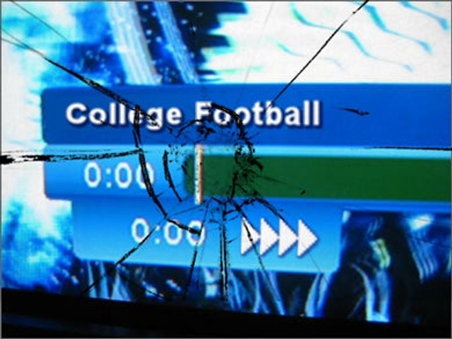 How One Small DVR Improvement Screwed Up The Football-Watching Experience