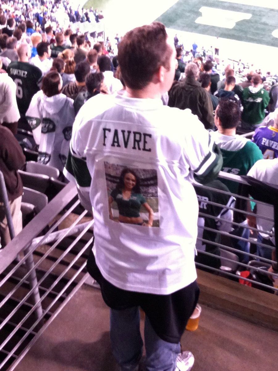 The Onslaught Of Customized Favre Jerseys Begins