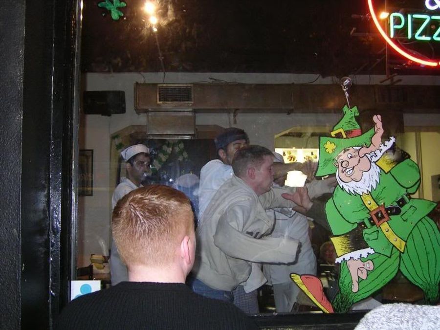 GREAT MOMENTS IN DRUNKEN HOOKUP FAILURE: Inadvertent Irish Brawl Edition!