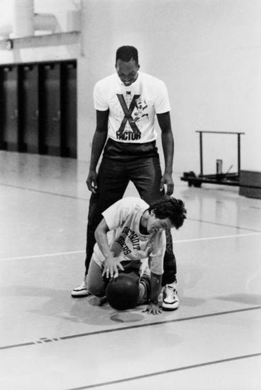 John Salley Story Corner: Contributing To The Delinquency Of Jalen Rose And Chris Webber