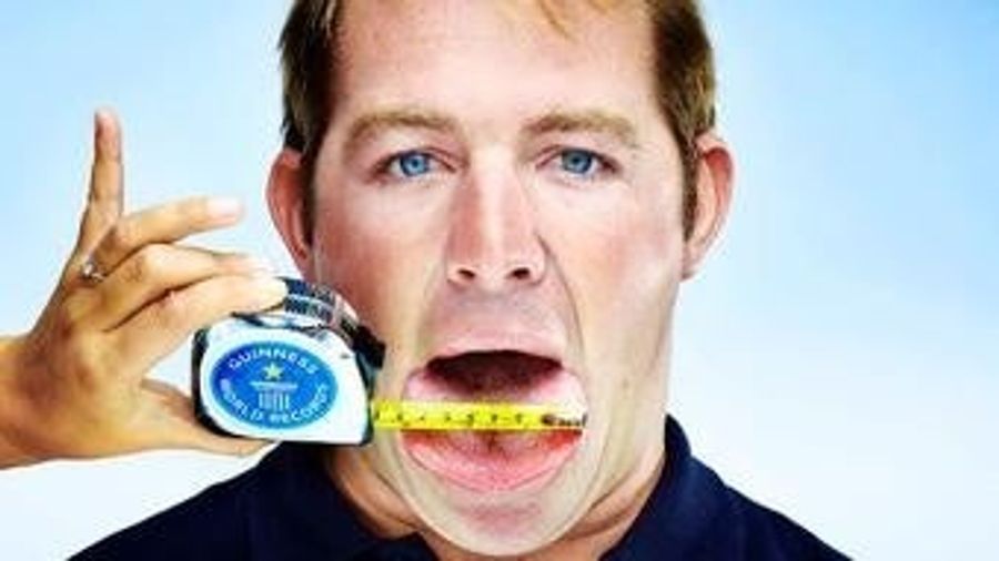 Aussie Says There Are &quot;Some Perks&quot; To Having the World&#39;s Widest Tongue