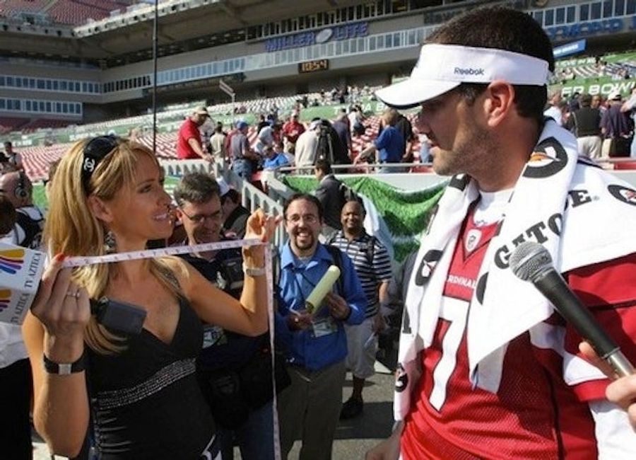 Letter From A Young Female Sportswriter: Ines Sainz, You Make Me Want To Stop Trying