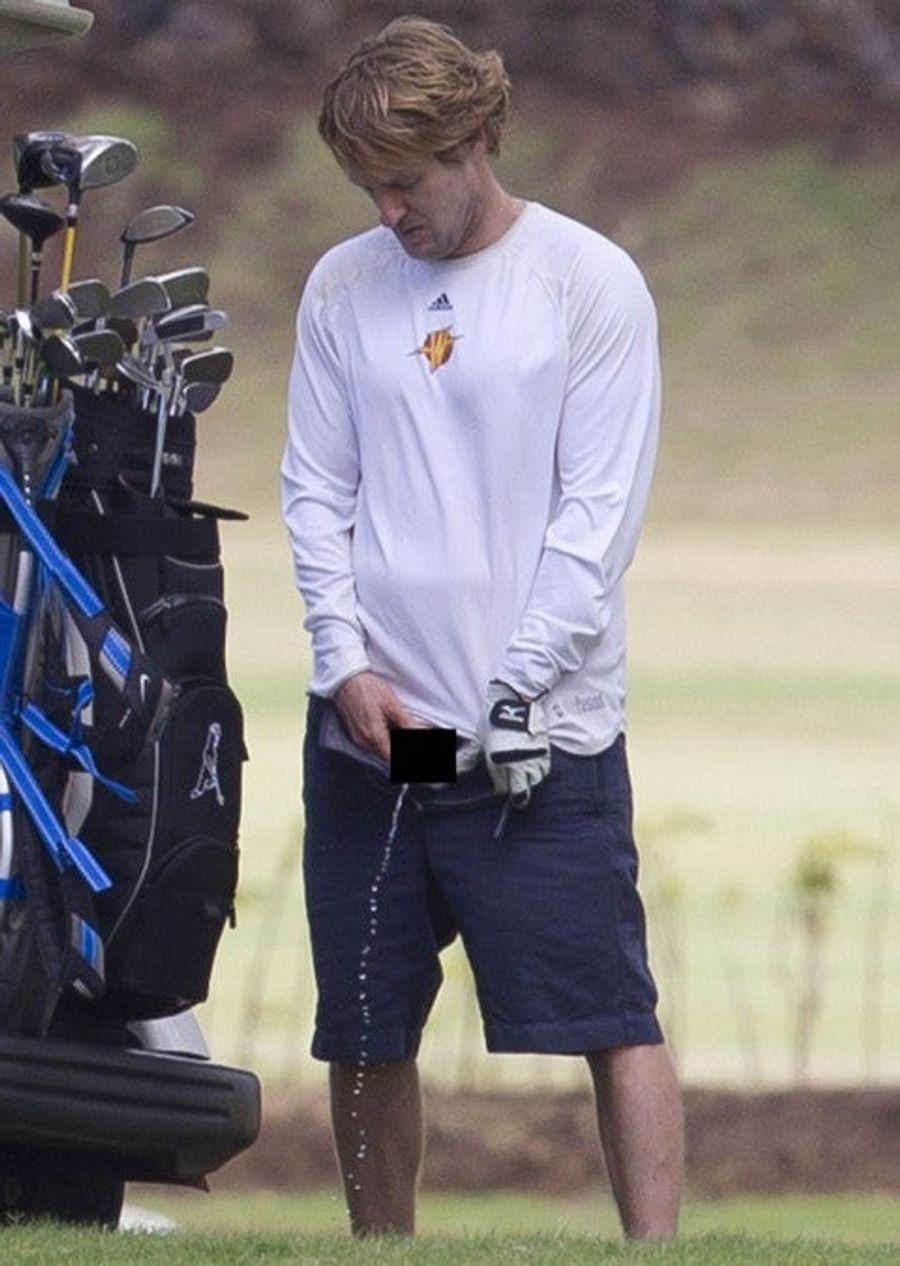 Deadspin I-Team: The Case Of Owen Wilson Urinating In Public