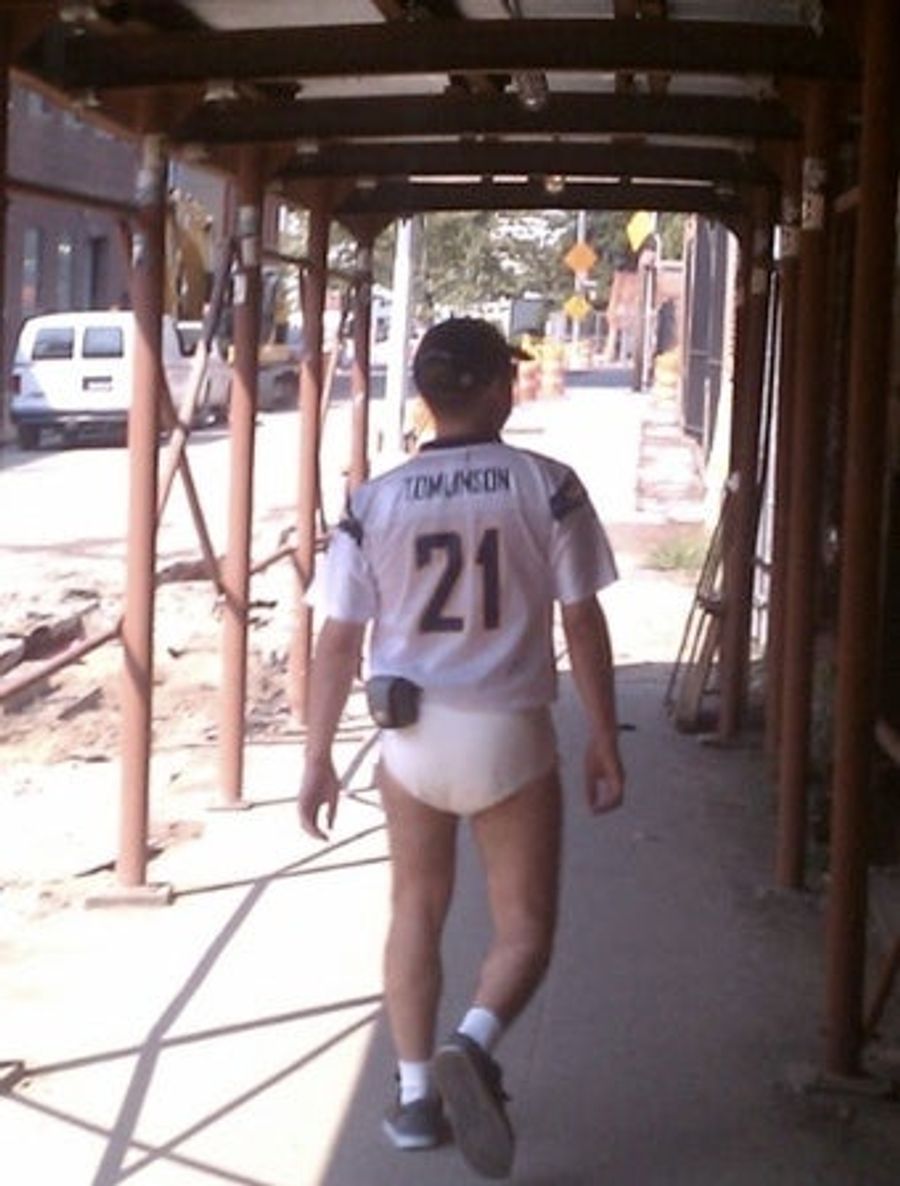 A Tomlinson Fan Wears Adult Diapers in Brooklyn. Why?