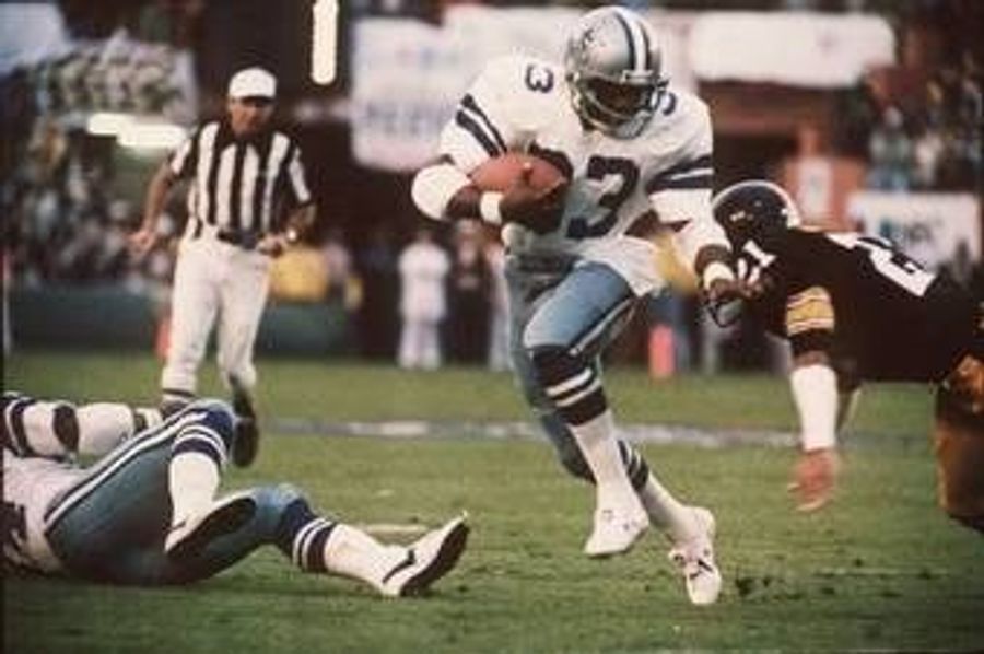 6000 Former NFLers Sue EA Sports