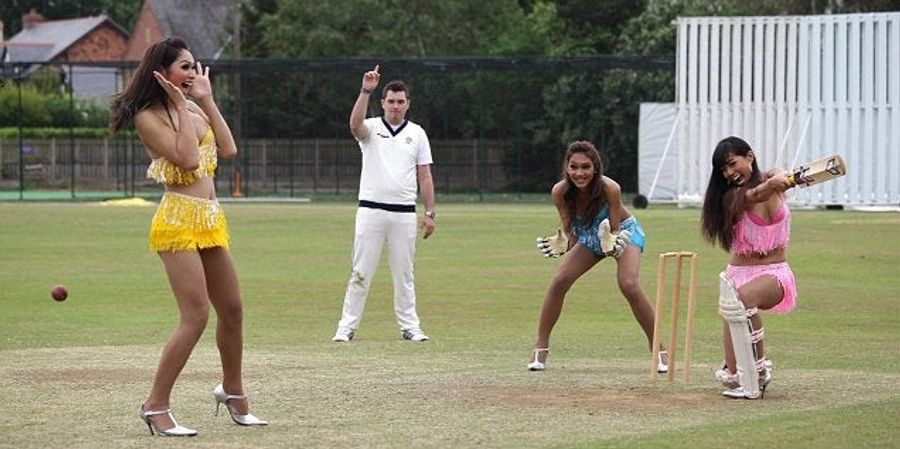 Young Ladies, Who May Or May Not Have Penises, Enjoy Cricket