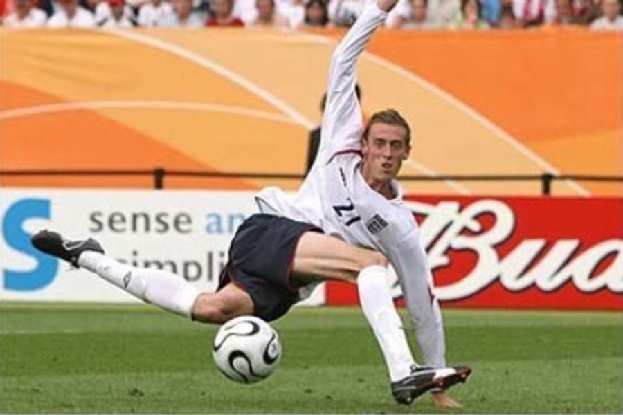 Peter Crouch’s Mum And Dad Attacked By Hungry Baboons
