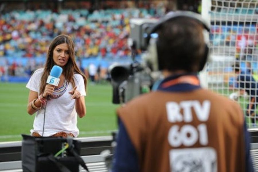 Iker Casillas’ Girlfriend Grills Him Live On TV After Spain Loss
