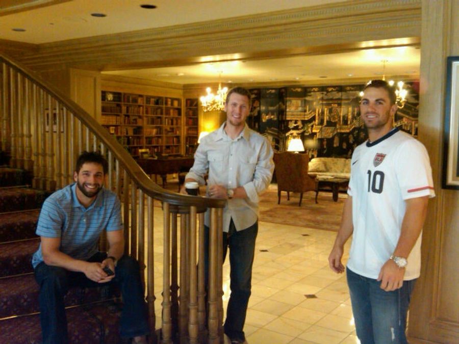 The One Where The Mets Get Started Early For USA-England