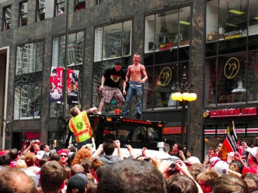 Asshole Kids Try Their Best To Ruin Blackhawks Victory Parade