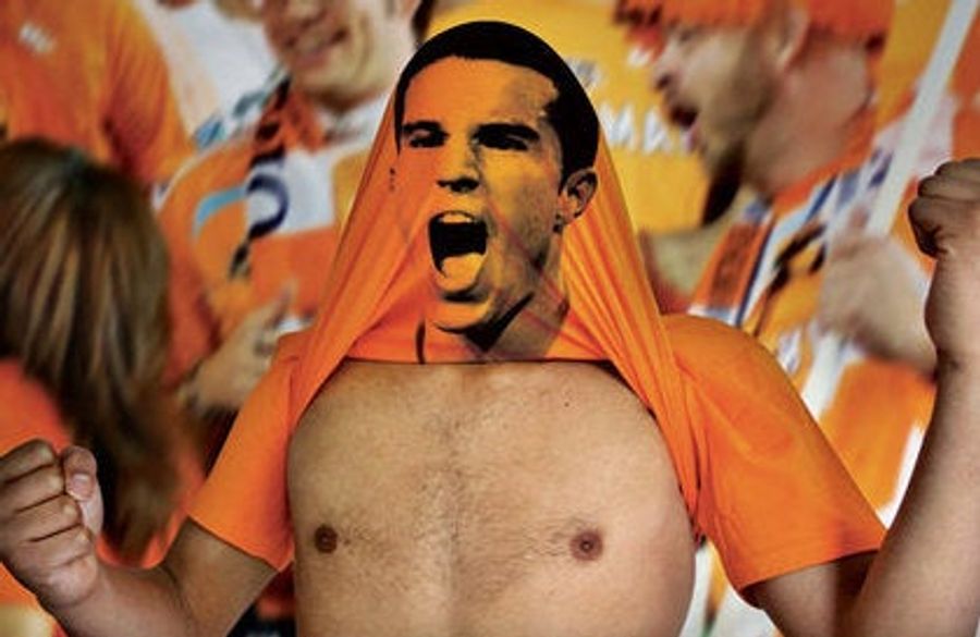 The T-Shirt For People Who Like Soccer, But Hate Yelling