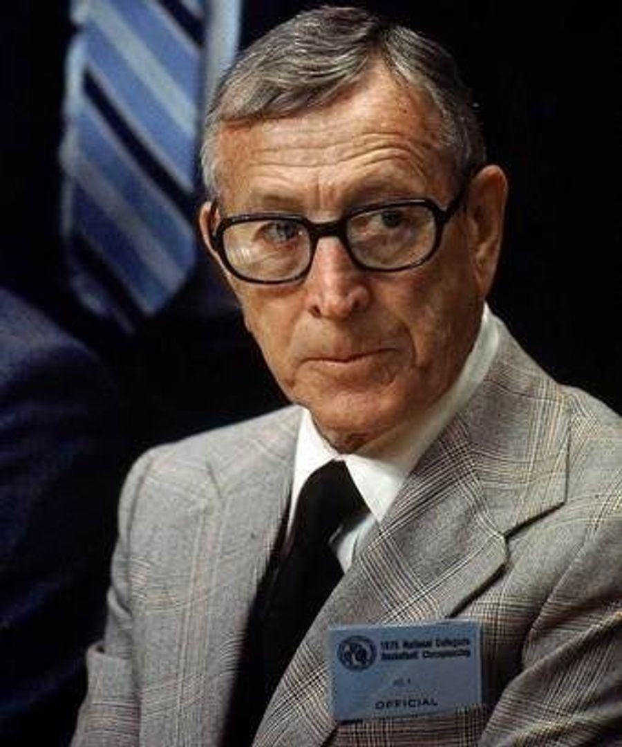 John Wooden Dead At 99