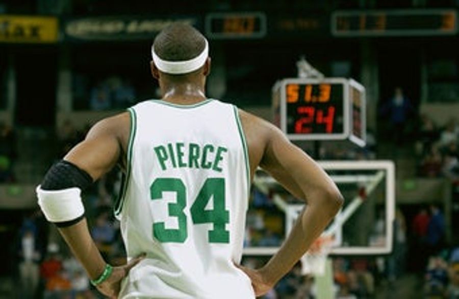 LA Times Writer Kicks Off Finals Fever With Questionable Paul-Pierce-Stabbing &quot;Joke&quot;