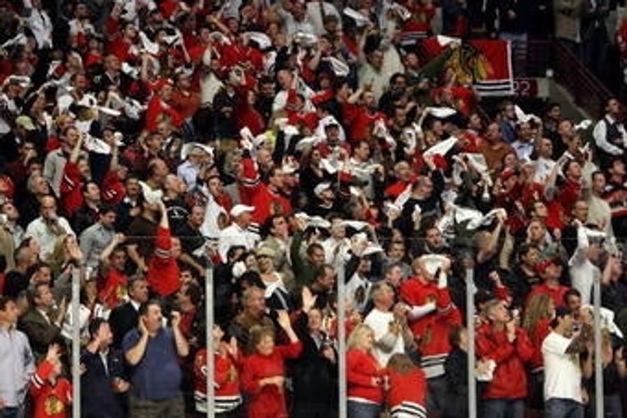 Weekend Winner: The Chicago Blackhawks&#39; Bandwagon
