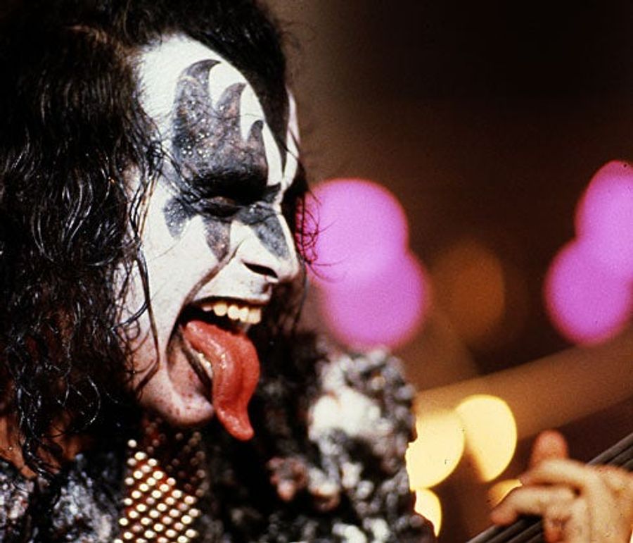 Gene Simmons Kept His Love Gun In Holster With ESPN Makeup Gal, Suit Claims