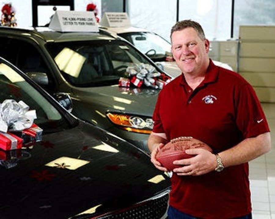 Ex-Giant Brad Benson Is Greatest Ad Wizard Since Don Draper