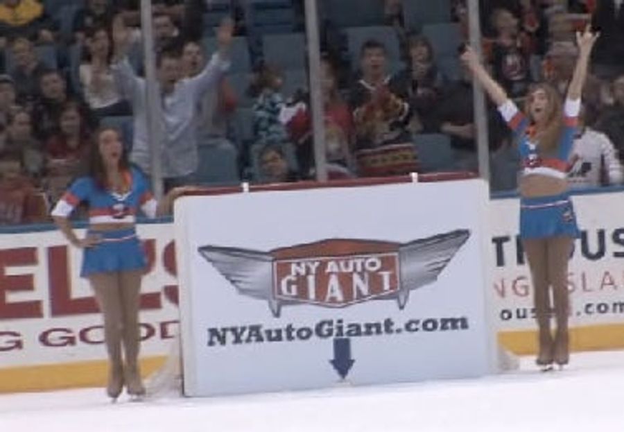 Islander Fan Wins A Car By Shooting Better Than The Islanders