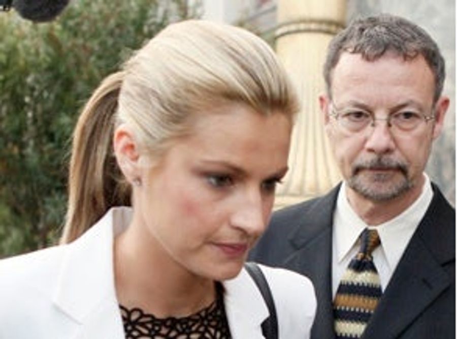 Statement From DirecTV About Erin Andrews Email Threats