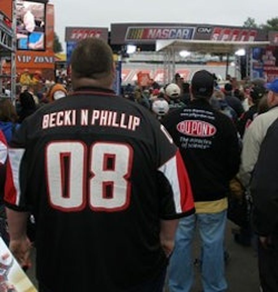 A Jersey Stitched For Two: A Weekly Roundup From The Tips Forum