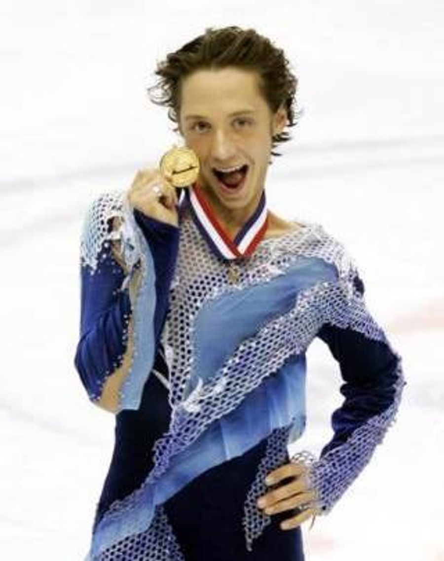 Today In Ostracizing Johnny Weir's Gayness: Stars On Ice